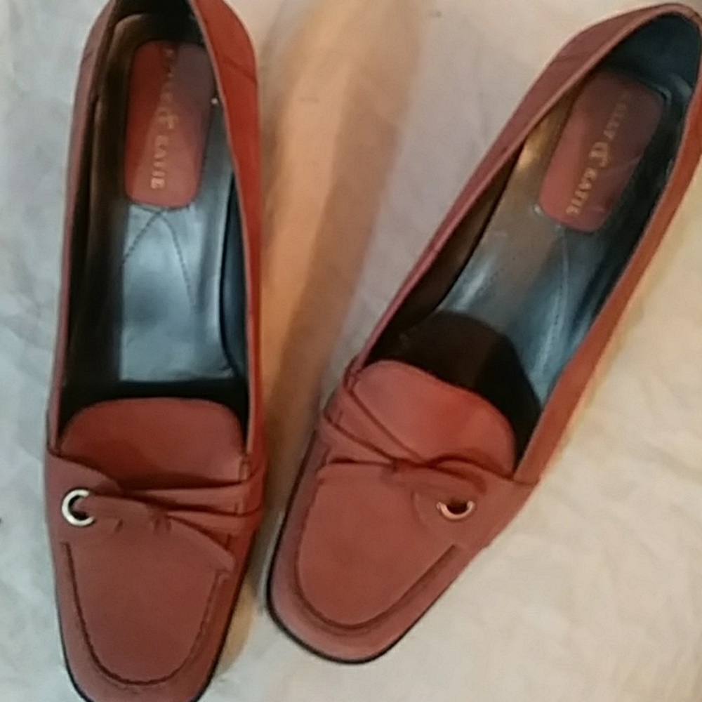 Kelly & Katie pink suede heels-sz 8